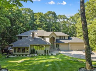 472 Stanley Dr, Glastonbury, CT 06033