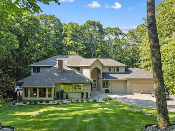 472 Stanley Drive, Glastonbury, CT 06033