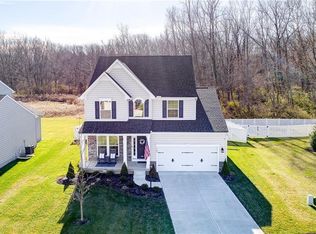 1209 Crystal Harbour Dr, Fairborn, OH 45324