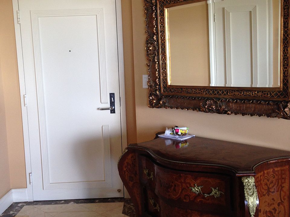 1st image of 19101 NE 36th Ct APT 1607