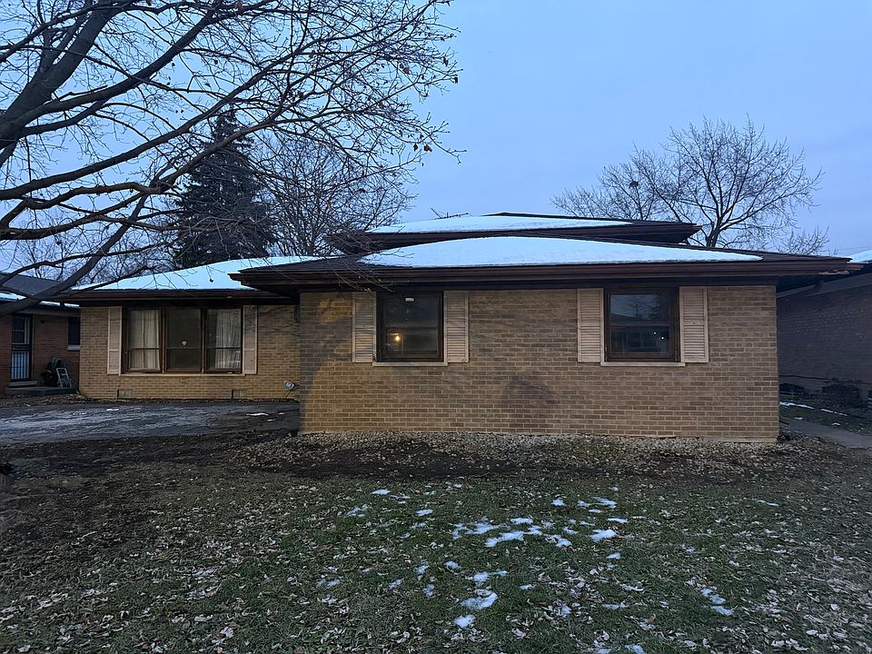 2nd image of 16721 School St