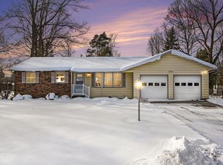 53484 Kathryn Rd, Paw Paw, MI 49079