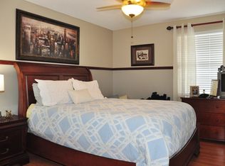 798 NW 155th Ter, Pembroke Pines, FL 33028