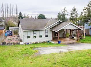 867 McKenzie Ave, Saanich, BC
