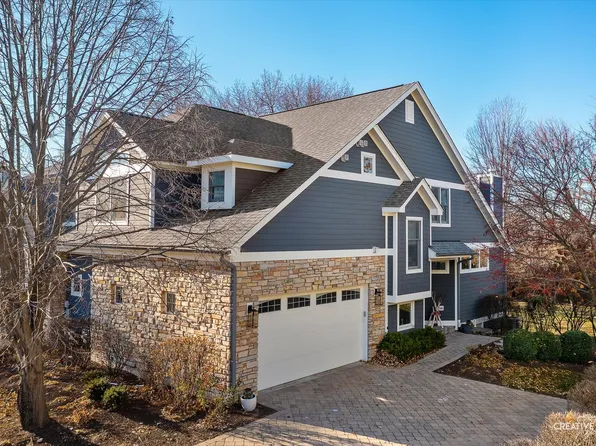 13202 S Lake Mary Dr, Plainfield, IL 60585