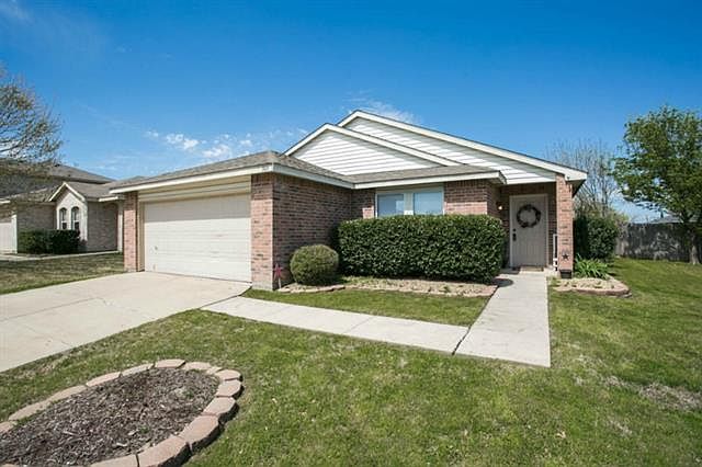 1st image of 909 Cortez Dr