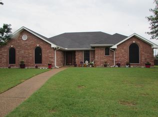 1009 Trinity Meadows Ln, Waco, TX 76706