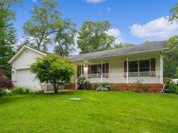 6441 Staple Rd, Twin Lake, MI 49457