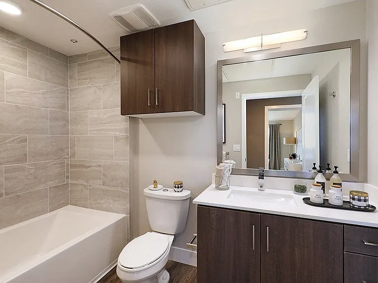 Simple & Clean | Floor Plan B4
