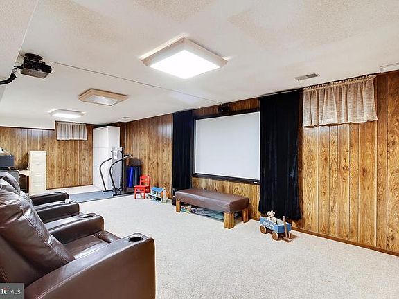 4th image of 7260 Titonka Way