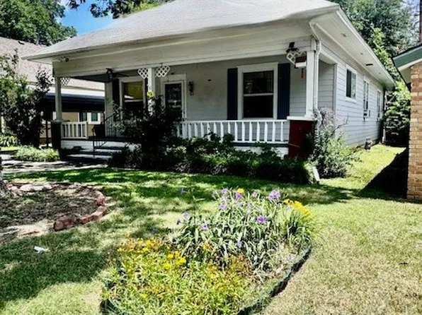 134 G St SW, Ardmore, OK 73401