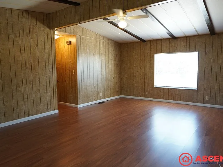 3605 Biltmore Ln — Photo 10