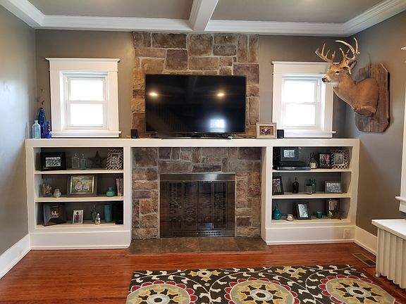 4th image of 610 Arden Ct
