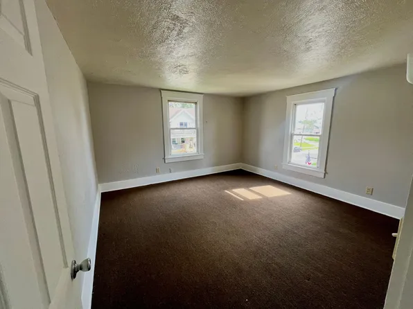 427 Smith Ave NW, 427 Smith Ave NW #4, Canton, OH 44708