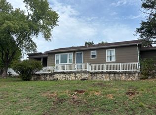 371 Elizabeth Dr, Branson, MO 65616