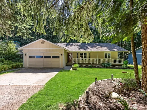 21827 Crest Lane SE, Yelm, WA 98597