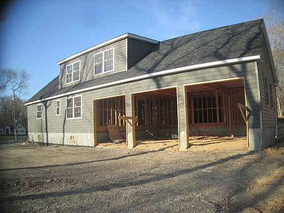 3rd image of 151 Dogwood Drive