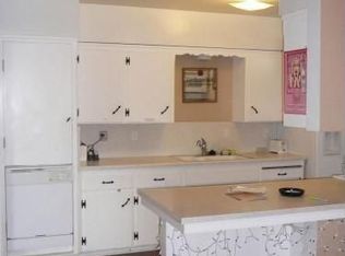 829 N Cheri Lynn Dr, Chandler, AZ 85225