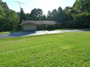 16285 Willow Dr, Wellsville, OH 43968