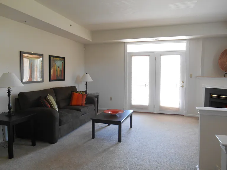 Amberley at Blue Bell Apartments — Photo 9