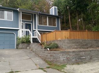 5266 17th Ave SW, Seattle, WA 98106