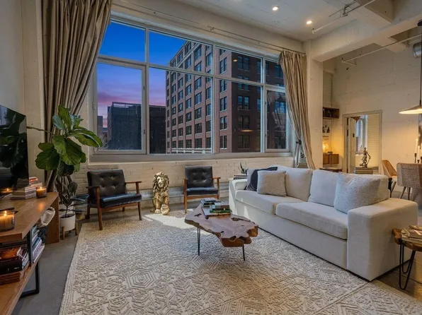 700 Washington Ave N Unit 305, Minneapolis, MN 55401