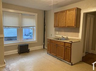 107 Kensington Ave APT 4R, Springfield, MA 01108