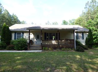 1168 Hixburg Rd, Prospect, VA 23960