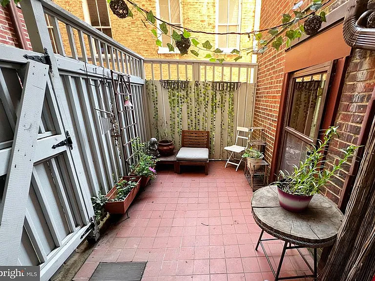 3014 Dent Pl NW #4E — Photo 10