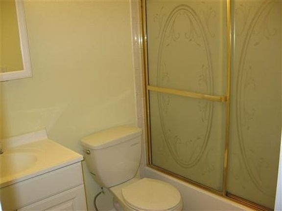 4th image of 1659 La Salle Ave #1659