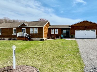 318 Cherry Grove Ln, Lewisburg, WV, 24901