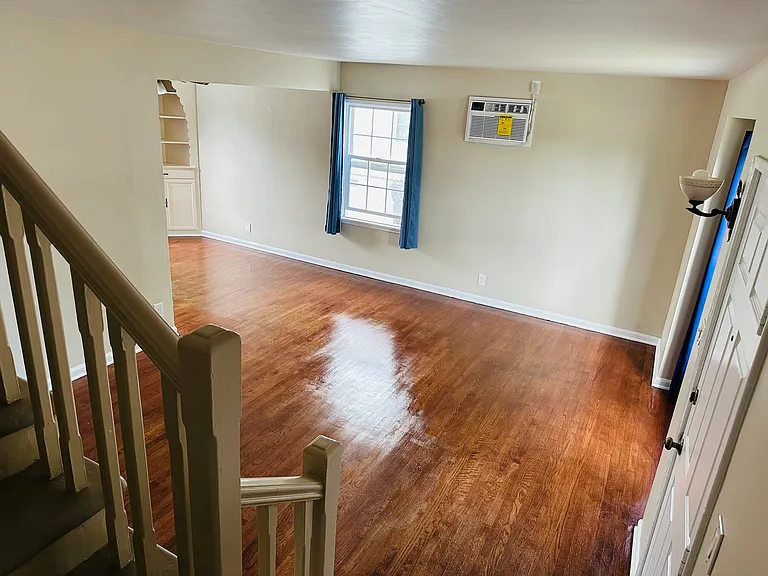 7361 W Manchester Ave — Photo 18
