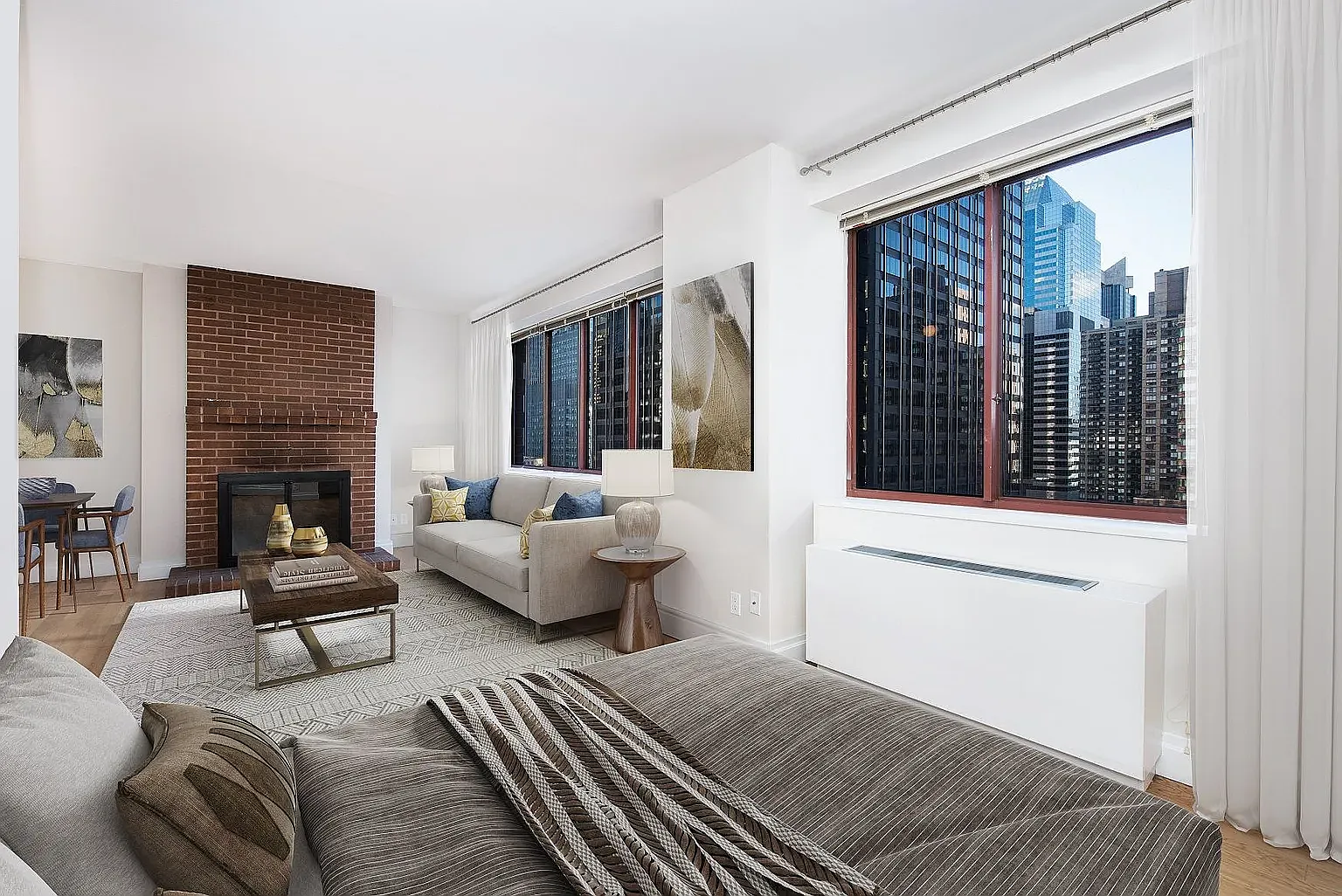 260 West 52nd Street — Photo 1