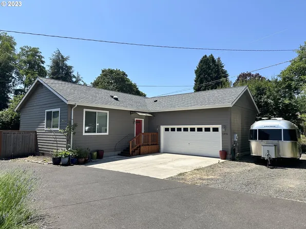 1376 Sunny Dr, Eugene, OR 97404