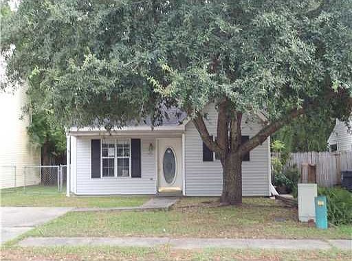 1st image of 1739 James Buchanan Dr