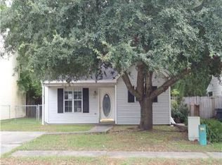 1739 James Buchanan Dr, Biloxi, MS 39531