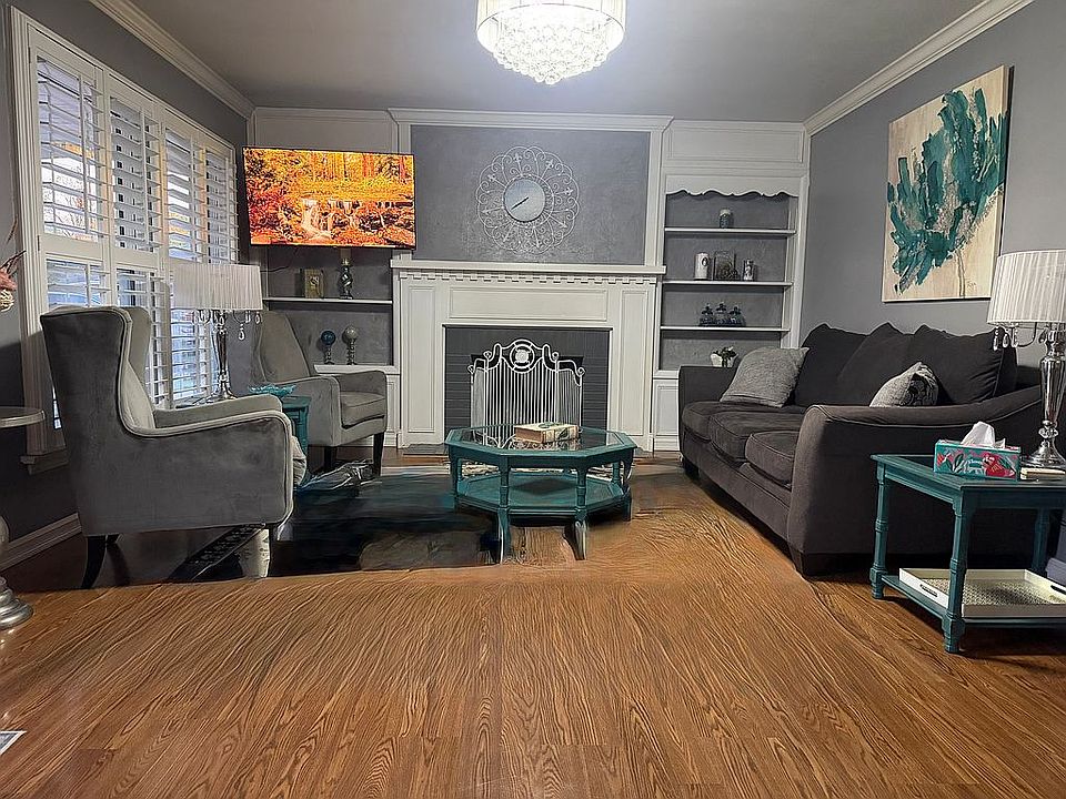 Main Level Living Room