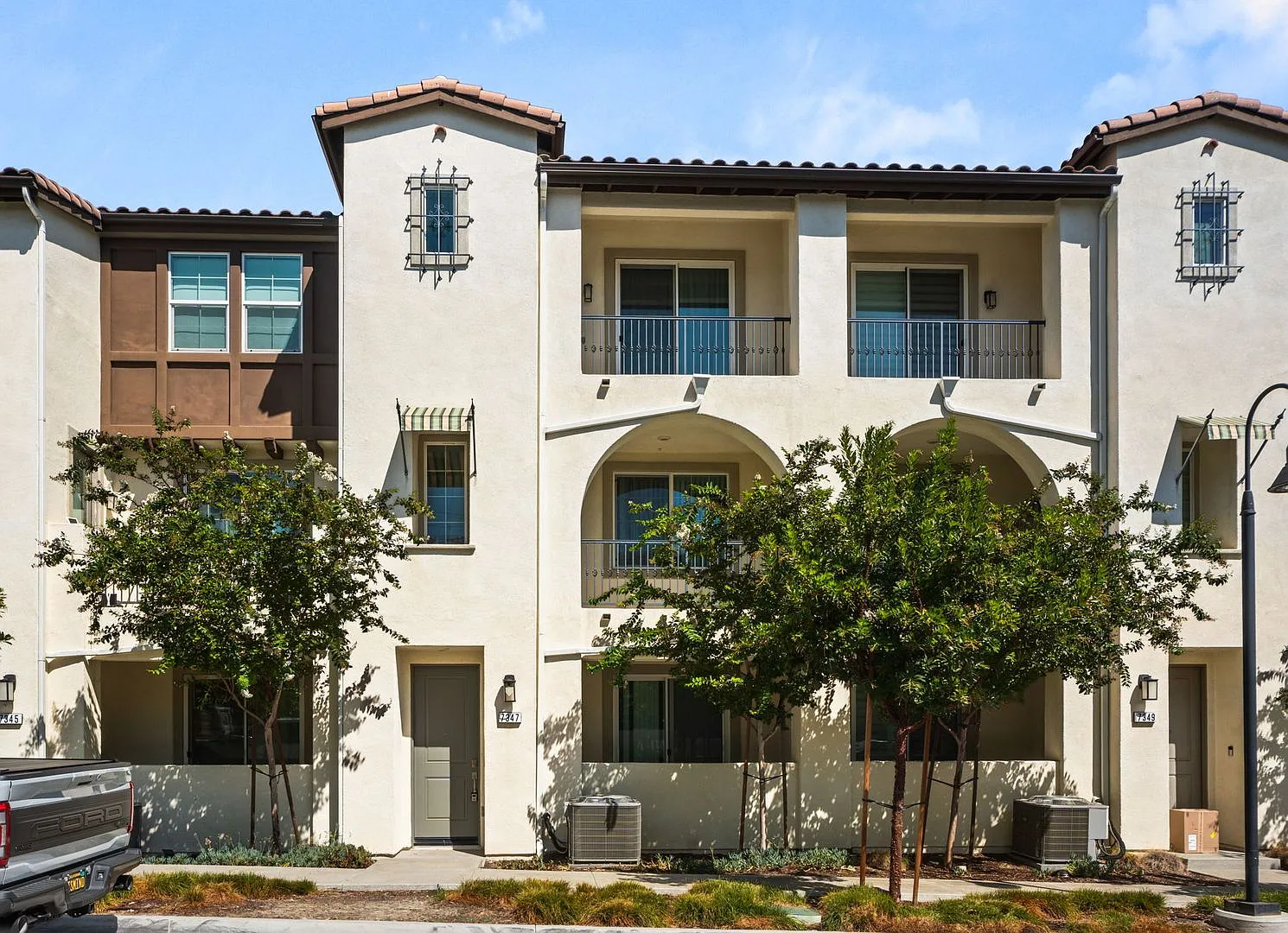 3-level home in Rancho Cucamonga — Photo 1