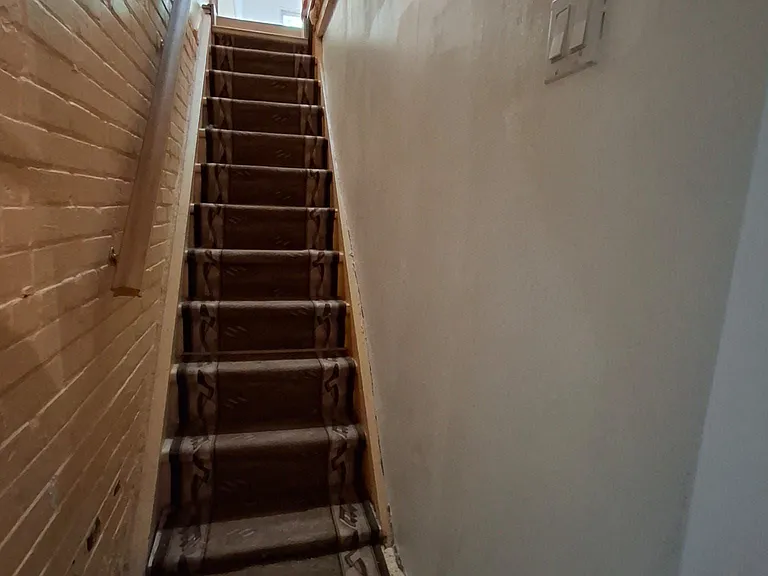 33 Woodward Ave #MAIN — Photo 10