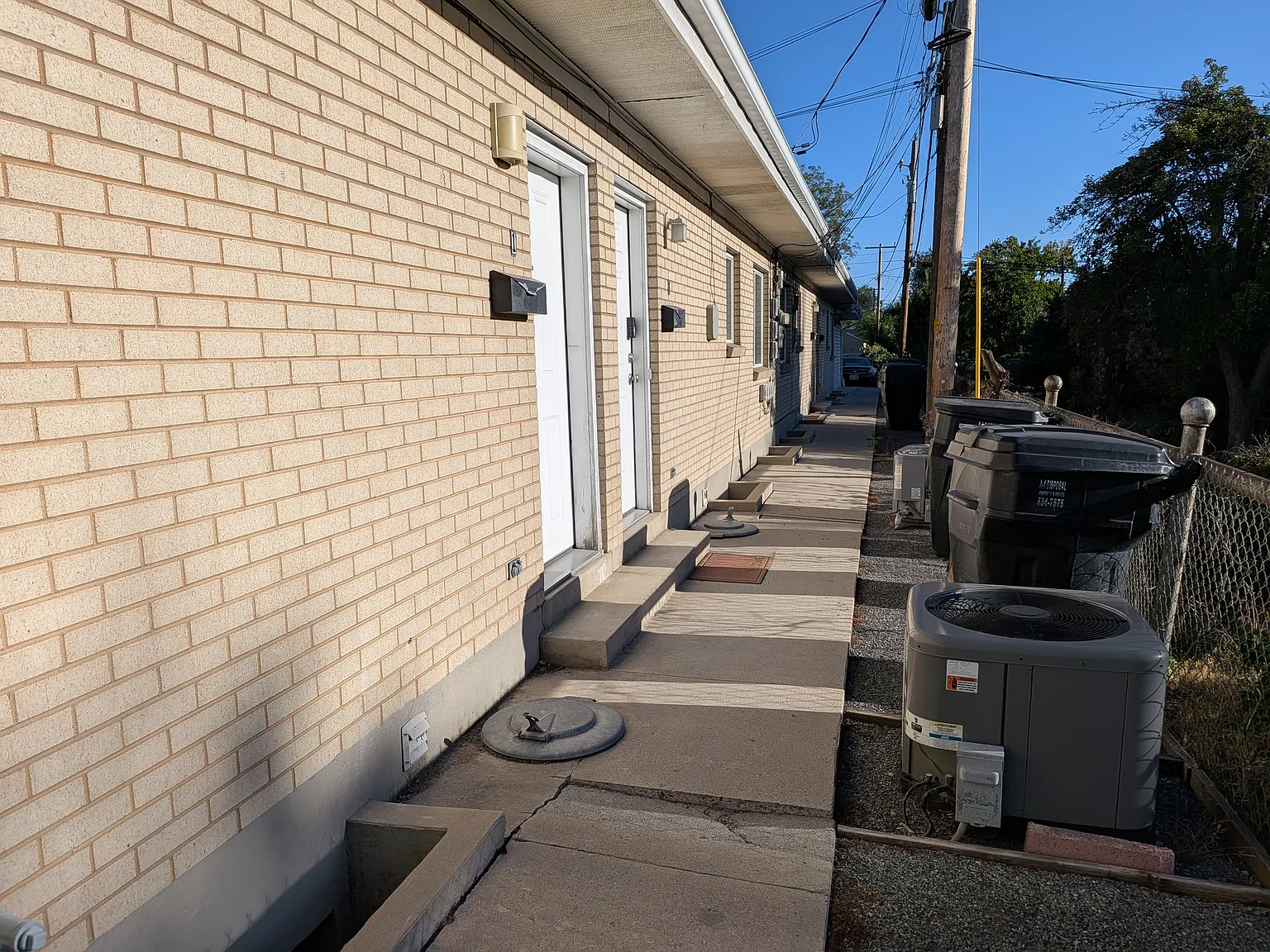 3 bed, 1500 sqft, $1,850 — Photo 4