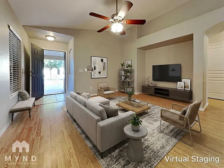 1423 E Poncho Ln — Photo 3