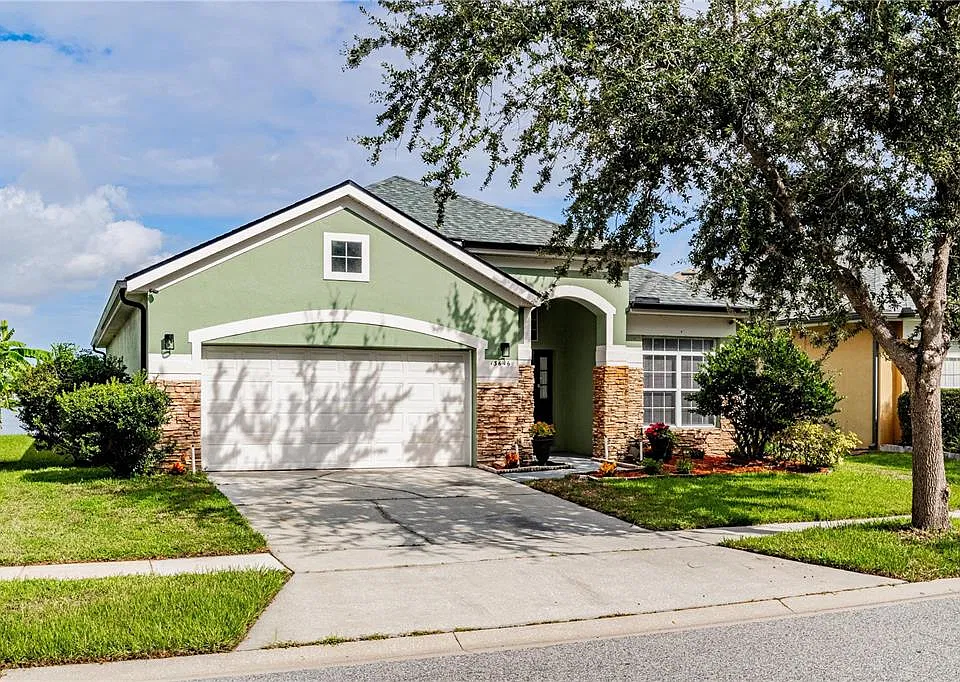13646 Hawk Lake Dr