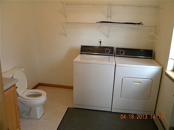 laundry room/half bath