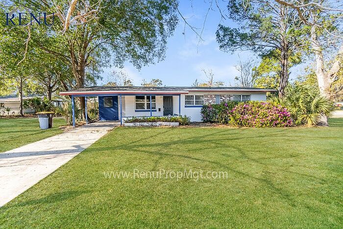 1st image of 6823 London Bridge Ln
