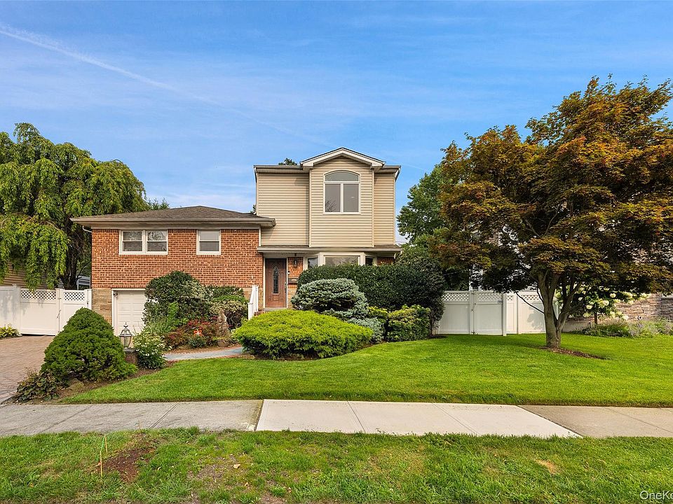 1st image of 26 Kathleen Drive E