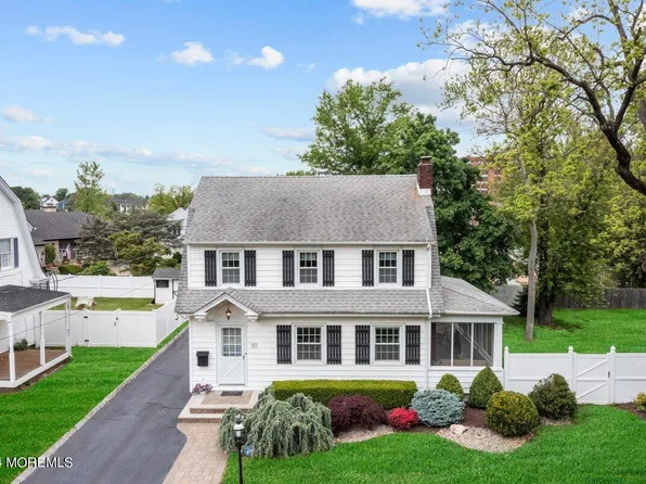 123 Maple Place, Keyport, NJ 07735