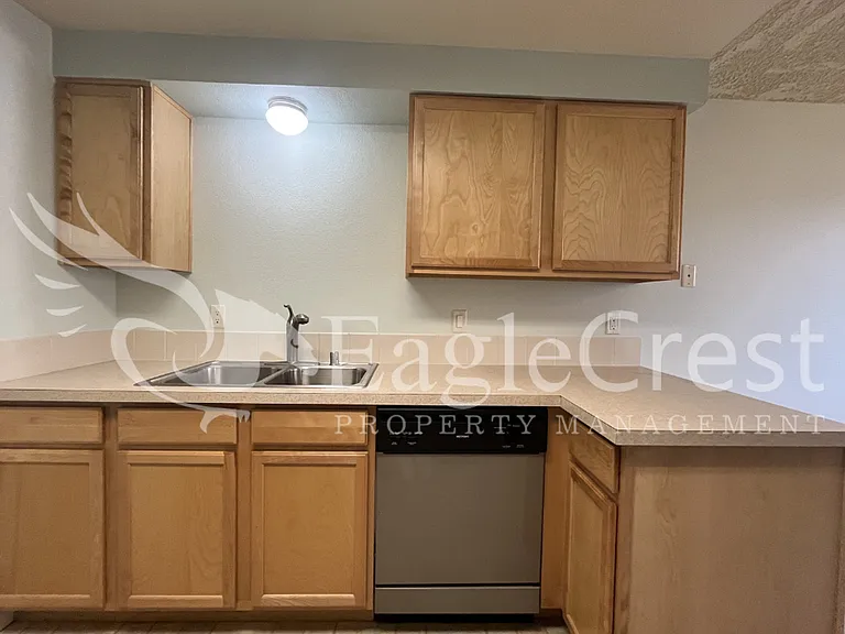 608 N Roosevelt St #608nroo-apt 205 — Photo 6
