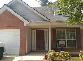 4423 Ravenwood Dr, Union City, GA
