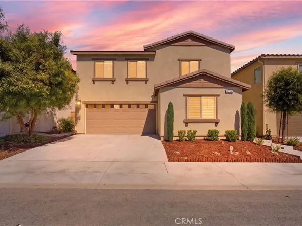 32806 Crown Point Ln, Lake Elsinore, CA 92530