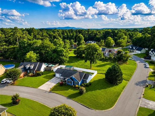 21 Redfern Trl NE, Rome, GA 30165